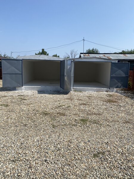 Centura sud garaj 19 mp si parcare 120 mp 3 km dist. de sector 4.